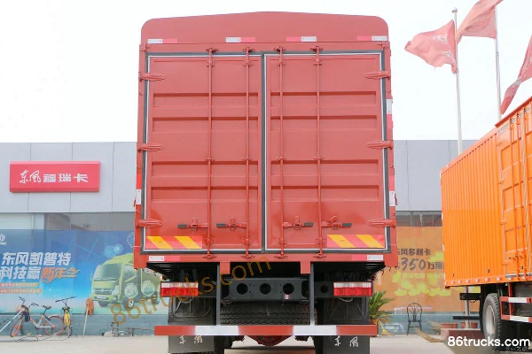 Dongfeng Duolika D9 170hp 4X2(6 wheels) 6.8m Grain Van Cargo Truck Body (1) | 86Trucks