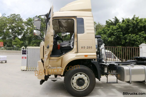 Sinotruk HOWO MANH5 camion lourd 380 ch 4X2(6 roues) tracteur routier Cabine (1) | 86Trucks