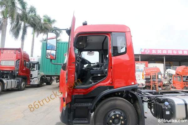 Dongfeng Commercial Vehicle Tianjin KR Elite Edition 190hp 4X2(6 wheels) 6.2m Stake Truck (China VI) Cab (1) | 86Trucks