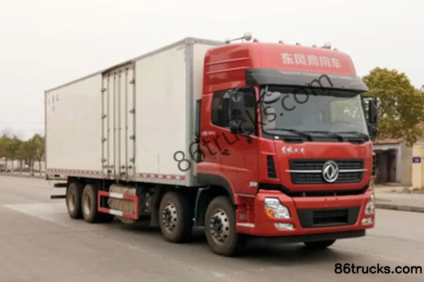 Dongfeng Commercial Vehicle Dongfeng Tianlong 360hp 8X4(12 wheels) 9.4m Refrigerated Truck Exterior