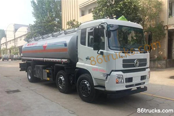 Dongfeng Commercial Vehicle Tianjin 210hp 6X2(8 wheels) fuel tanker truck Exterior