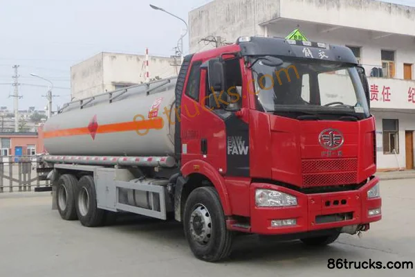 FAW Jiefang J6M 260hp 6X4(10 wheels) Fuel Tank Truck (Xing Shi Brand) Exterior