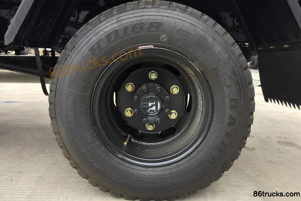 NanJun Xiangkang 87 hp 4X2(6 wheels) 3.55m Dump Truck Chassis (1) | 86Trucks