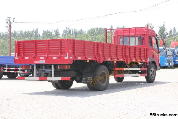 FAW Jiefang Qingdao Sailong camion moyen 140 ch 4X2(6 roues) camion porteur à ridelles 6,75 m (modèle 2010) Carrosserie (3) | 86Trucks