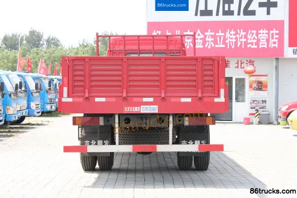 FAW Jiefang Qingdao Sailong camion moyen 140 ch 4X2(6 roues) camion porteur à ridelles 6,75 m (modèle 2010) Carrosserie (2) | 86Trucks