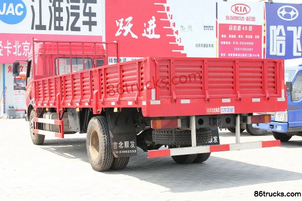 FAW Jiefang Qingdao Sailong camion moyen 140 ch 4X2(6 roues) camion porteur à ridelles 6,75 m (modèle 2010) Carrosserie (1) | 86Trucks