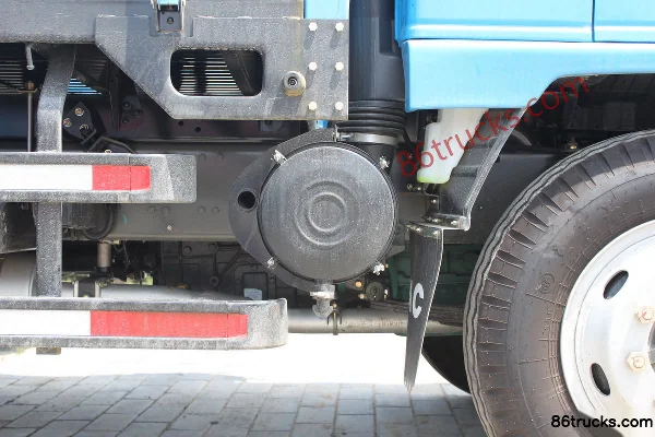JAC Weiling II Camion porteur 158 ch 4X2(6 roues) Camion porteur à ridelles Châssis (3) | 86Trucks