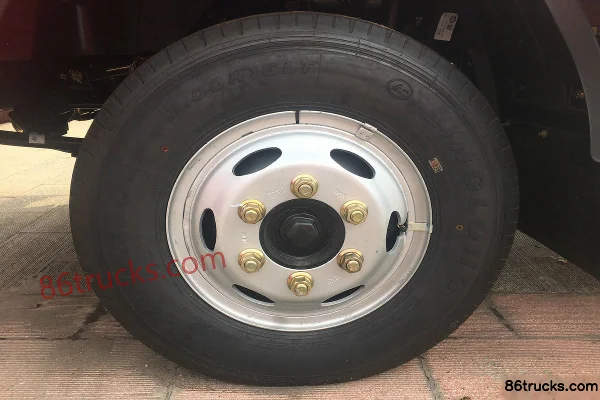 FAW Jiefang Hu VN 110 ch 4X2(6 roues) 4.21m cabine simple plateau à ridelles (Quanchai) Châssis (1) | 86Trucks