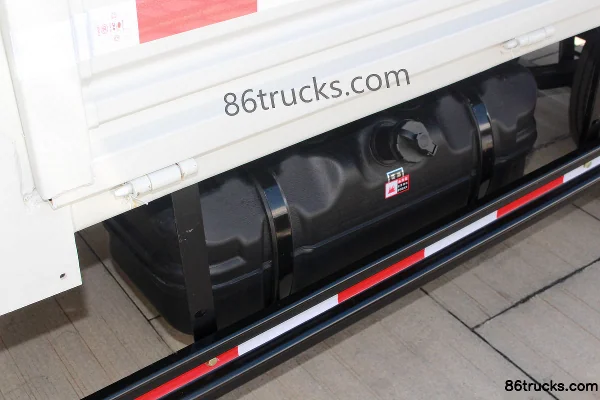 Shifeng Fengyun 110 ch 4X2(6 roues) camion grille 3,17 m cabine simple Châssis (3) | 86Trucks