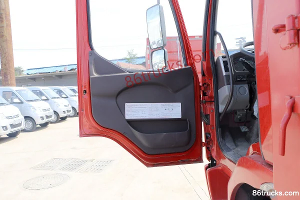 Dongfeng L3 2.5L Diesel 180 hp 4X2(6 wheels) Fast Gear 10-speed Air Brake 4.165m Single-row Cage Cargo Truck Cab (1) | 86Trucks