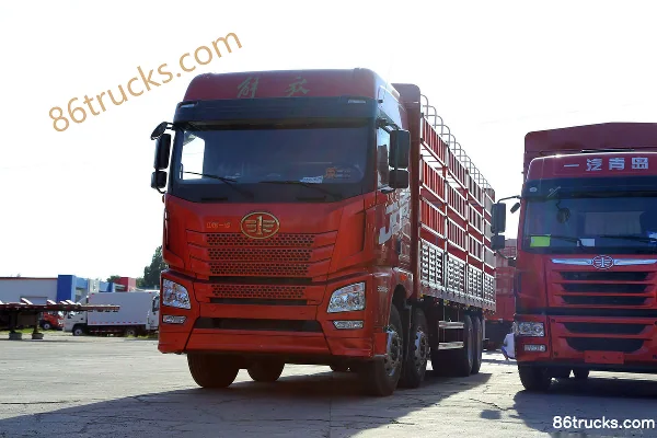 FAW Jiefang Qingdao JH6 Heavy Truck Pilot Edition 2.0 375hp 8X4(12 wheels) 9.5m Stake Truck (Rear Axle 435) Exterior (3) | 86Trucks