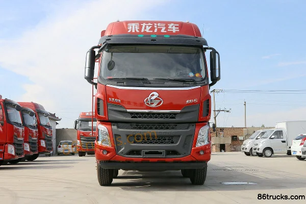 DongfengLiuqi Chenglong H5 camion lourd 350 ch 8X4(12 roues) 9,5 m camion porteur pour bétail Extérieur (2) | 86Trucks