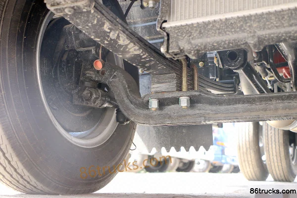 JAC Junling E3 88 ch 4X2(6 roues) 3,37 m Camion plateau léger à cabine demi-avancée Châssis (2) | 86Trucks