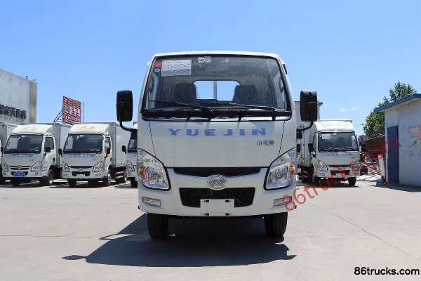 Yuejin Fuxing S50 1.9L 95hp 4X2(6 wheels) Diesel 3.36m Single Row Flatbed Light Truck Exterior (2) | 86Trucks