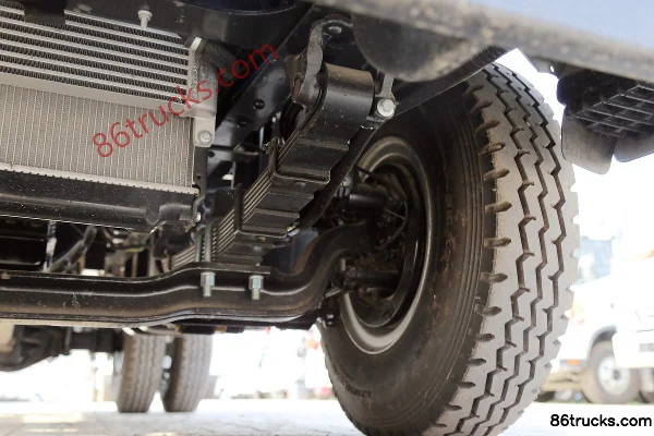 JAC Junling E6 156 hp 4X2(6 wheels) 3.85m Crew Cab Flatbed Light Truck Chassis (3) | 86Trucks