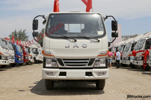 JAC Junling V3 109hp 4X2(6 wheels) 3.85m semi-sleeper flatbed light truck Exterior (2) | 86Trucks