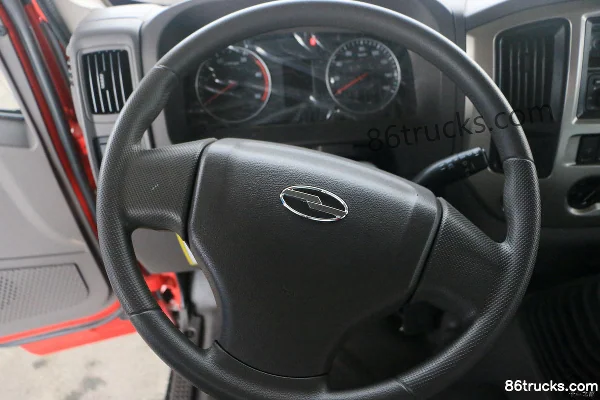 Hyundai Commercial Vehicle Zhidao 300M 115 hp 4X2(6 wheels) 3.7 m dump truck Cab (3) | 86Trucks