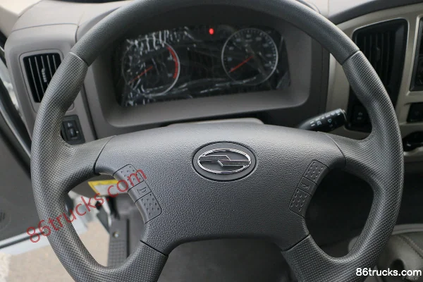 Hyundai Commercial Vehicle Zhidao 500M 160 hp 4X2(6 wheels) 4.1m dump truck Cab (3) | 86Trucks