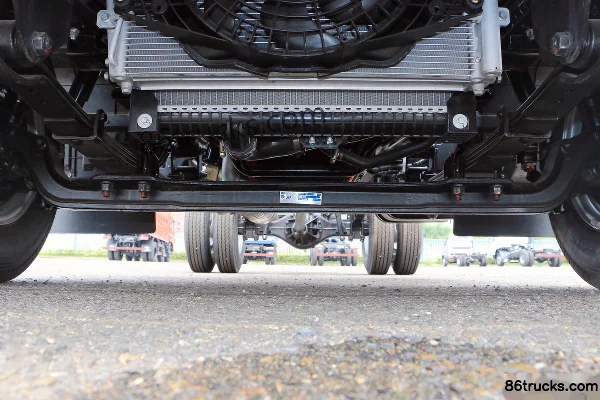Hyundai Commercial Vehicle Shengtu H1 141 hp 4X2(6 wheels) 4.13m Single Row Stake Truck Chassis (1) | 86Trucks