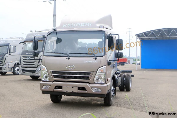 Hyundai Commercial Vehicle Shengtu H5 154hp 4X2(6 wheels) 5.6m single-row box van light truck Exterior (2) | 86Trucks