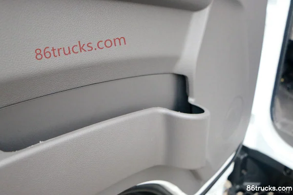 Hyundai Commercial Vehicle Zhidao 300N 116hp 4X2(6 wheels) 3.765m Crew Cab Van Truck (3) | 86Trucks