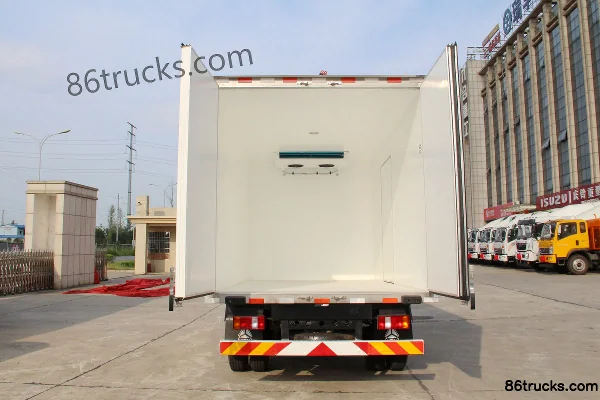 Sinotruk Haoman H3 116hp 4X2(6 wheels) 4.1m Single Row Refrigerated Truck Body (1) | 86Trucks