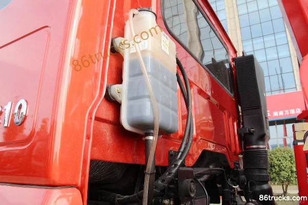 Sinotruk Haoman H5 310hp 8X4(12 wheels) Truck Mounted Crane Chassis (3) | 86Trucks