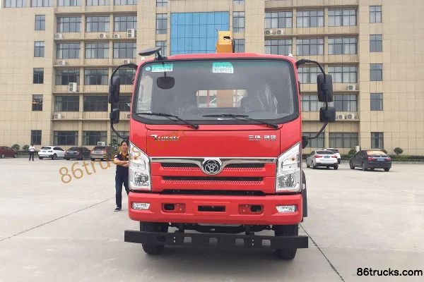 Sanhuan Shitong T3 Chuangke 130hp 4X2(6 wheels) 4.3m truck-mounted crane Exterior (2) | 86Trucks