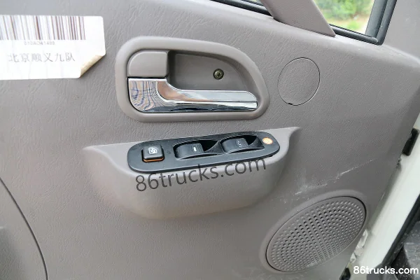 Foton Aumark BEV 4.5T 4.17m single-row pure electric box light truck 83.2kWh 4X2(6 wheels) Interior (2) | 86Trucks