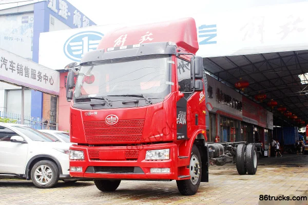 FAW Jiefang New J6L Medium Truck 180hp 4X2(6 wheels) 7.7m Van Cargo Truck (China VI) Exterior (3) | 86Trucks