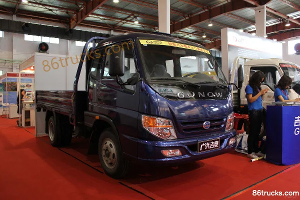 GAC Gonow Xingfu 80 hp 4X2(6 wheels) 3.8m crew-cab flatbed mini truck Exterior (3) | 86Trucks