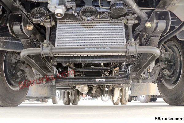 Foton Aoling TS 110hp 4X2(6 wheels) 4.14m Single Row Van Light Truck (WLY) Chassis (1) | 86Trucks