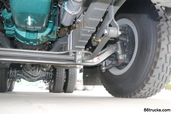 Sinotruk HOWO Heavy Truck 340 hp 6X4(10 wheels) 5.6m Eco Dump Truck Chassis (3) | 86Trucks