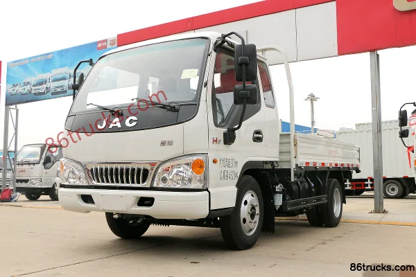 JAC Kangling 29 Narrow Body 88 ch 4X2(6 roues) 3,37 m camion léger à ridelles à cabine demi-avancée (frein pneumatique) Extérieur (3) | 86Tr