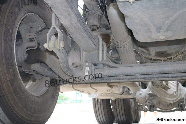 Sinotruk HOWO T7H Heavy Truck 540 hp 6X4(10 wheels) Tractor Truck Chassis (2) | 86Trucks