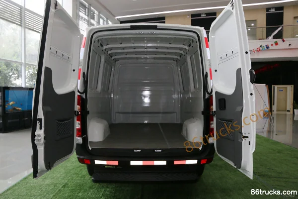 Dongfeng EM30-RTT camion de transport fourgon électrique pur 5,4 m 65,5 kWh Caisse (1) | 86Trucks