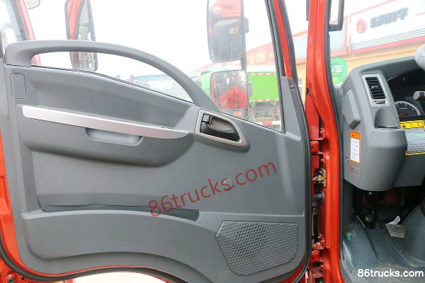 Dayun Aopuli 170hp 4X2(6 wheels) 4.2m Semi-Excluded Dump Truck Cab (1) | 86Trucks
