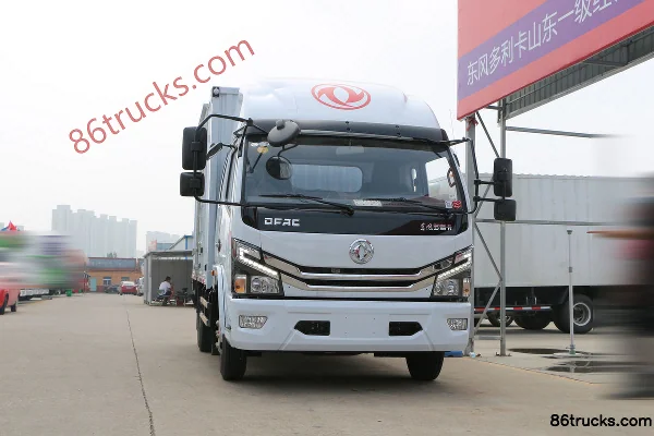 Dongfeng D6-M 2.5L Diesel 170 hp 4X2(6 wheels) WLY 6-speed 3.8m Semi-Cab Cargo Light Truck Exterior
