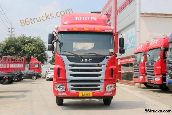 JAC Gallop A5L Medium Truck 170 hp 4X2(6 wheels) 7.8m semi-sleeper van cargo truck Exterior (2) | 86Trucks