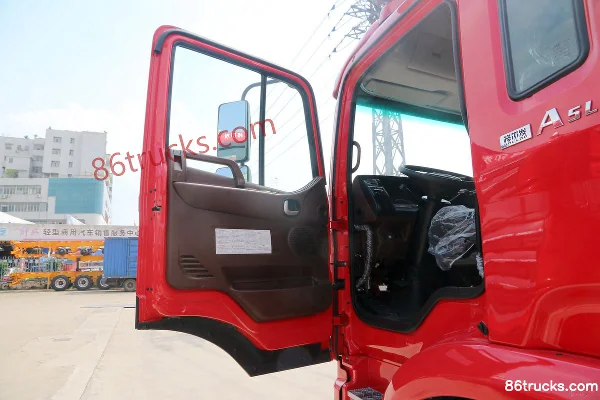 JAC Gallop A5L Medium Truck 170 hp 4X2(6 wheels) 7.8m semi-sleeper van cargo truck Cab (1) | 86Trucks