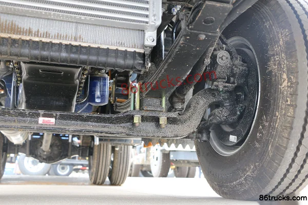 JAC New Kangling H3 Narrow Body 95hp 4X2(6 wheels) 4.15m Single Row Van Light Truck Chassis (3) | 86Trucks