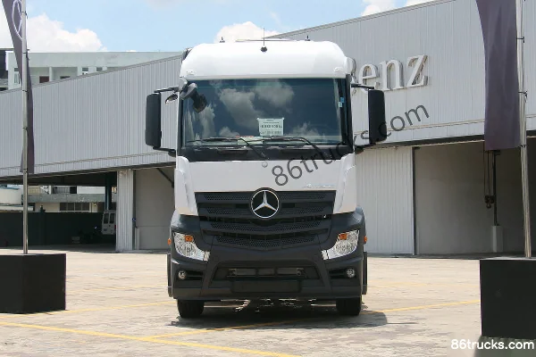 Mercedes-Benz New Actros heavy truck 450hp 6X2(8 wheels) highway tractor truck (model 2645 LSDNA) Exterior (2) | 86Trucks