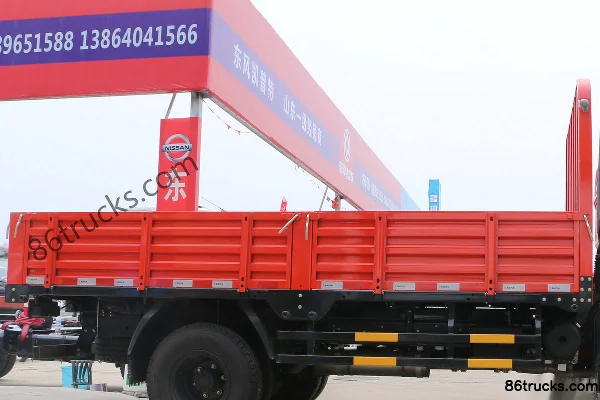 Dongfeng Kaipute K6 163hp 4X2(6 wheels) 4.13m Single Row Flatbed Light Truck (China VI) Body (1) | 86Trucks
