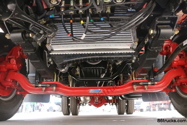 Dongfeng Kaipute K6-S Zhiyue Edition 115 hp 4X2(6 wheels) 4.17m Single Row Flatbed Light Truck Chassis (1) | 86Trucks