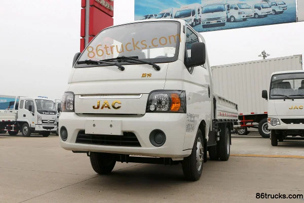 JAC Kangling X5 Édition Confort 87 ch 4X2(6 roues) essence 1,3 L 87 ch micro camion à plateaux 3,1 m Extérieur (3) | 86Trucks