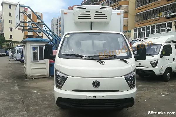 Feidi GX 1.5L 108 hp 4X2(6 wheels) 3.5m Refrigerated Truck Exterior (2) | 86Trucks
