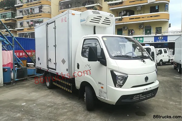 Feidi GX 1.5L 108 hp 4X2(6 wheels) 3.5m Refrigerated Truck Exterior