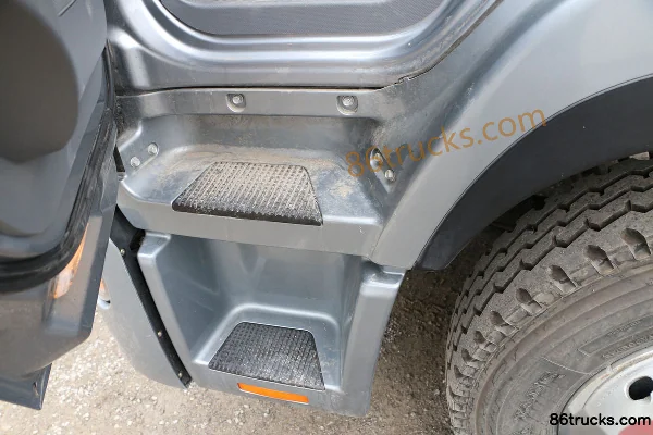 JAC Junling V9L 170 ch 4X2(6 roues) 6,8 m camion porteur à ridelles cabine avancée (2) | 86Trucks