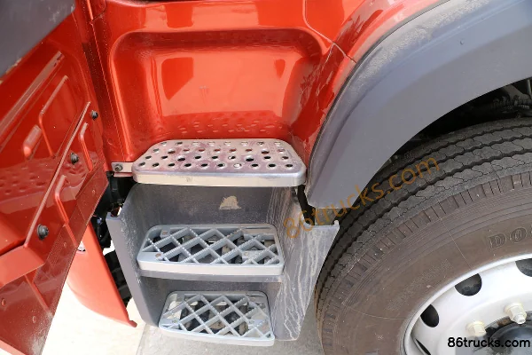 FAW Jiefang Qingdao HanV Heavy Truck 350 hp 6X2(8 wheels) Tractor Truck Cab (3) | 86Trucks