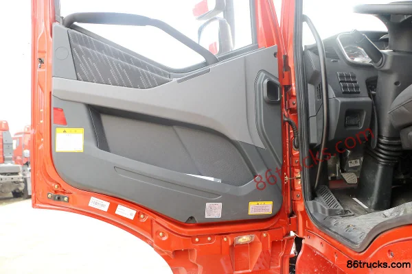 FAW Jiefang J6P Heavy Truck Composite Version 350hp 6X4(10 wheels) Tractor Truck Cab (1) | 86Trucks